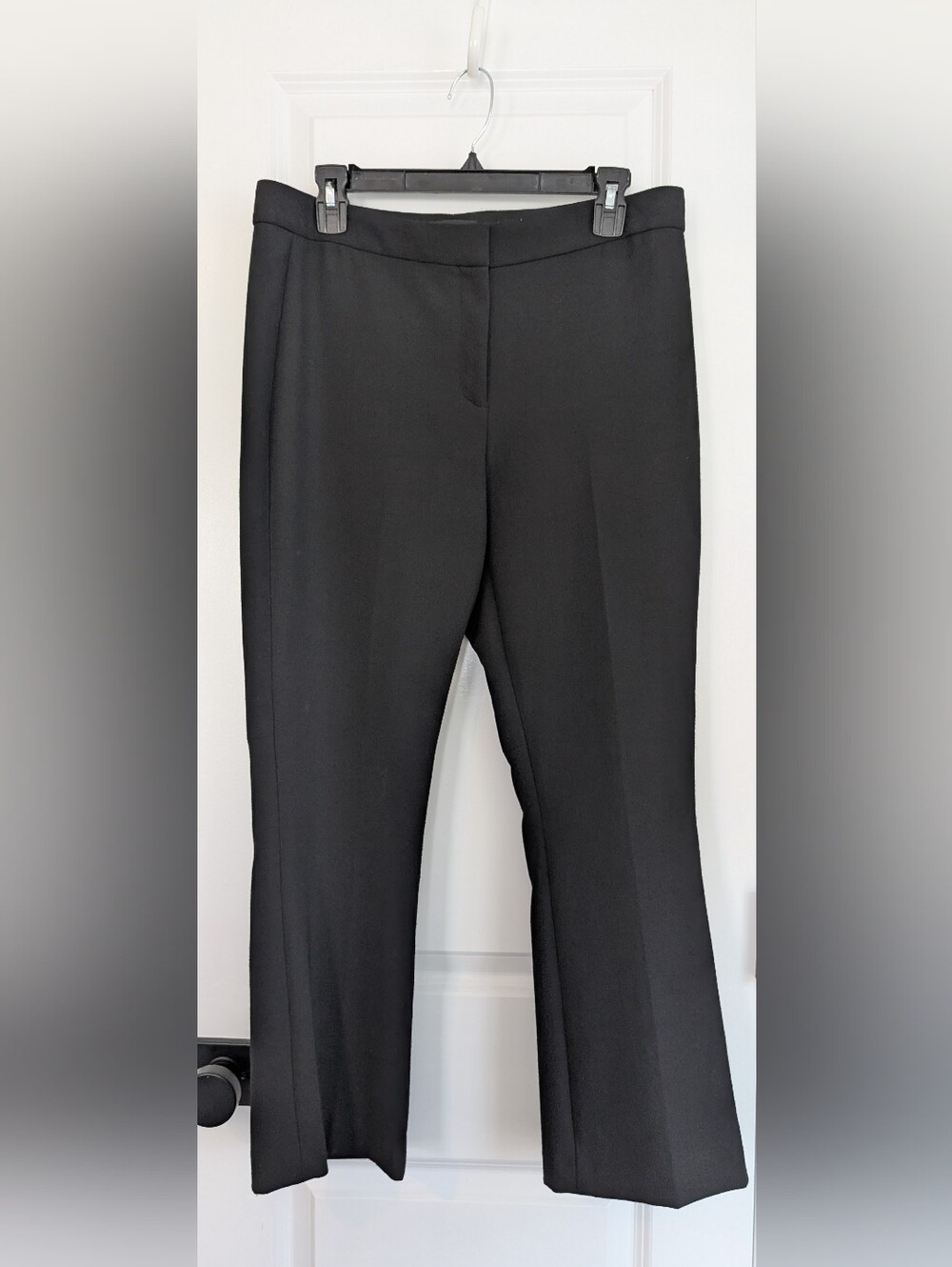 Theory Women’s Erstina Pioneer Mid-Rise Cropped Flare Trousers Black Size 10